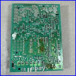 32M8801 Lennox SureLight Furnace Control Board 50A65-121-07. (H145)