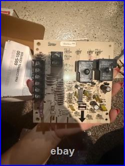 695-100 Furnace Control Center Board Carrier Bryant