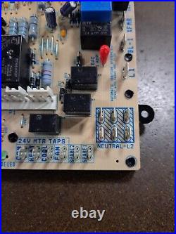 CARRIER, ICP HK42FZ033 Furnace Control Board (CEPL131011-01, CEBD431011-01B)