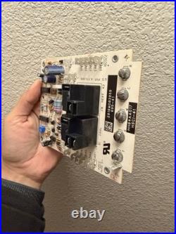Carrier Bryant Furnace Control Board HH84AA017 HSC 695-41 OEM Used Working
