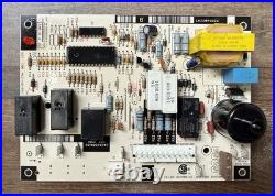 Carrier Bryant Payne Furnace Control Board Lot HK32EA001 LH33WP002A HVAC