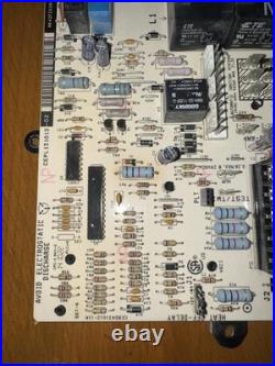 Carrier Bryant Payne HK42FZ036 Furnace Control Board CEPL131012-02