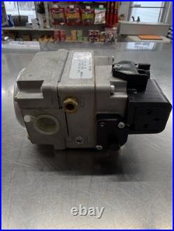 Carrier Bryant Payne White Rodgers 24v Furnace Gas Valve 36C84