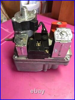 New BRYANT CARRIER PAYNE EF33CZ256A 2 STAGE LP GAS VALVE WHITE RODGERS 36E94 302